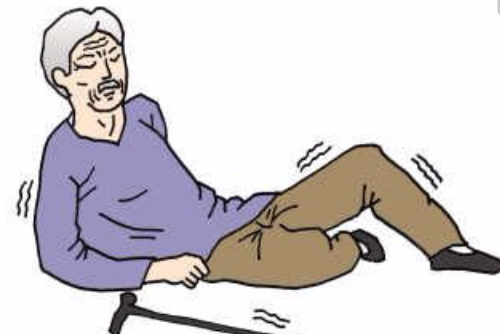 老年人跌倒如果出现骨折应该怎么办日常饮食如何注意？